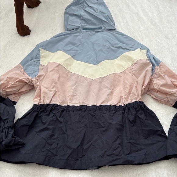 Coach Colorblock Windbreaker Jacket love the vintage look of this jacket - Picture 10 of 10